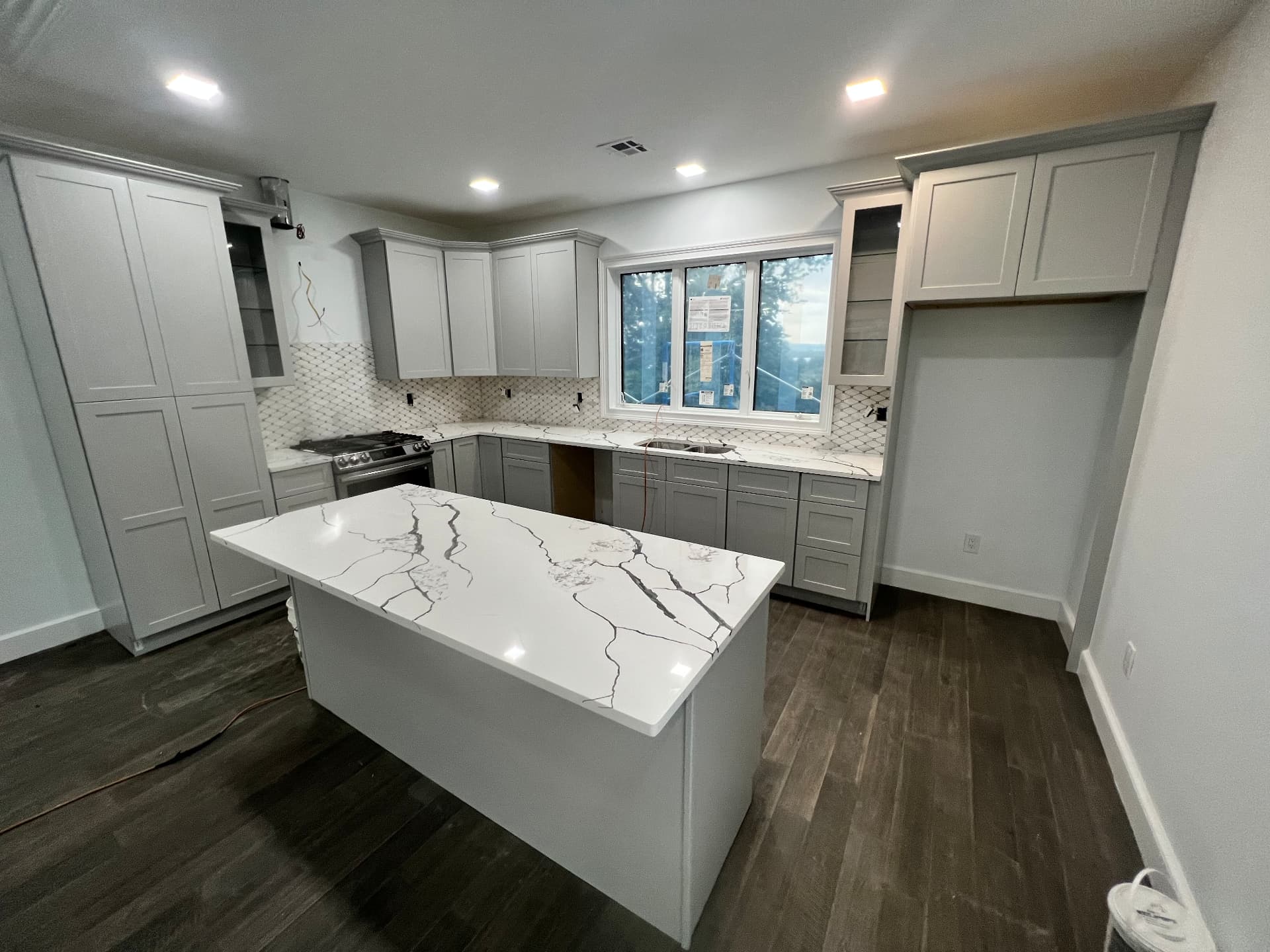 Illustrative kitchen remodeling concept, not a verified project